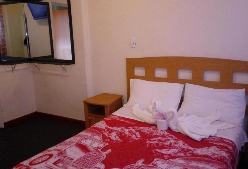 Семейное Студио, Patria