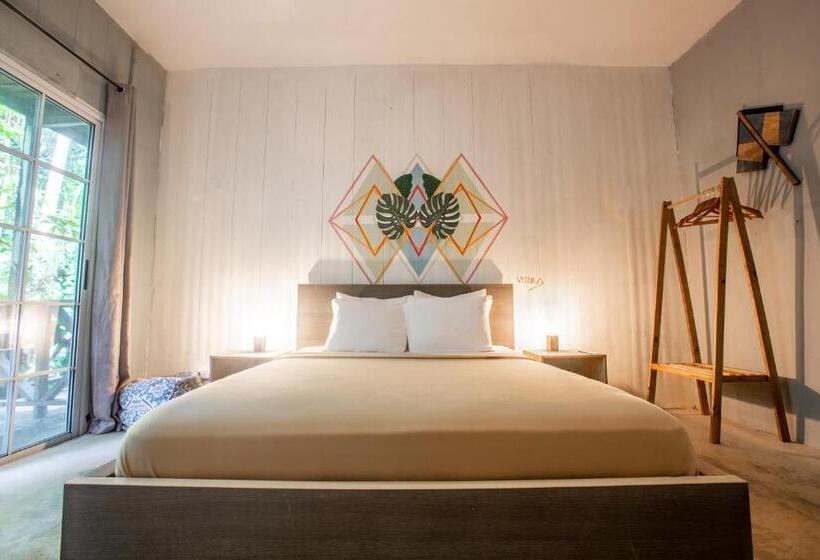 Номер Стандартный с Видом, Socialtel Red Frog