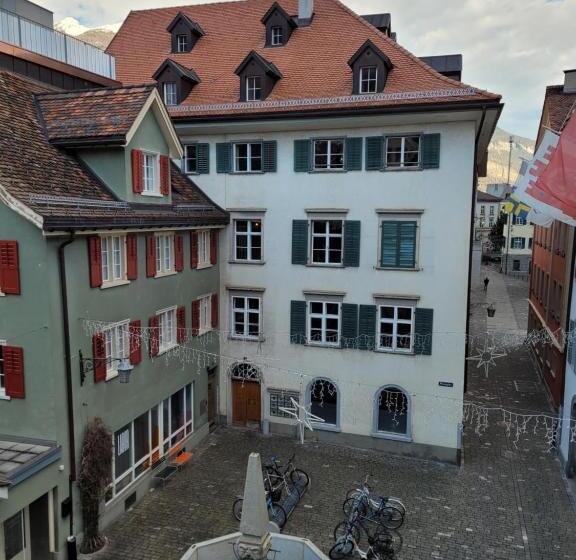 带共用浴室的标准房间, Zunfthaus Zur Rebleuten