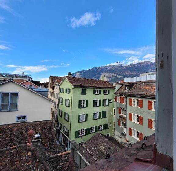 标准间, Zunfthaus Zur Rebleuten