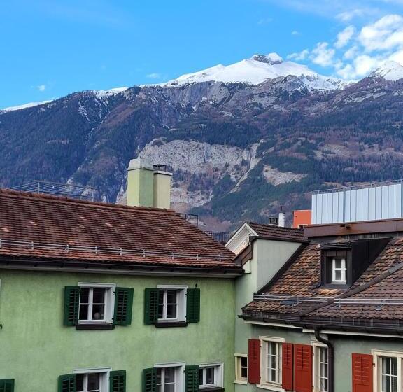 三人经典房间, Zunfthaus Zur Rebleuten