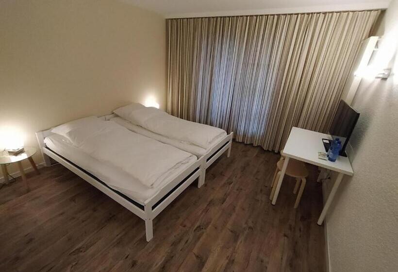 Номер Стандарт, Motelina