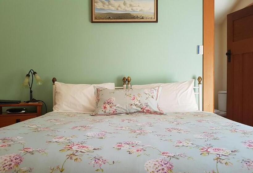 غرفة قياسية سرير كينج, Olde Mill House B&b