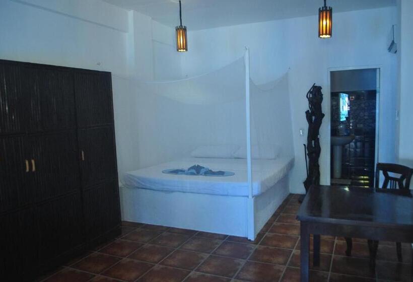 Номер Deluxe Вид на Море, The Blue Orchid Resort