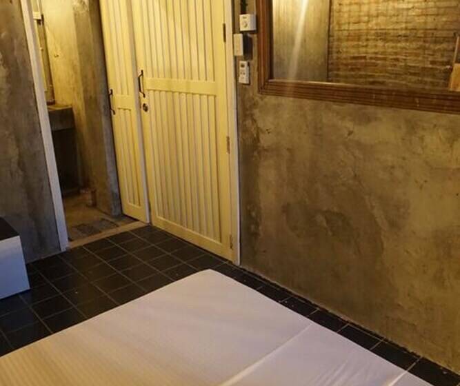 غرفة سوبيريور, The Flying Fish Hostel