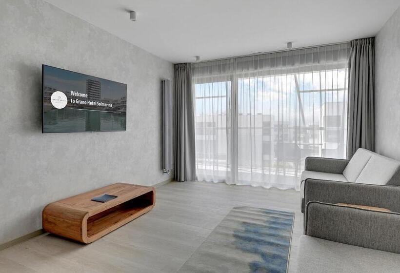 جناح, Grano Hotel Solmarina