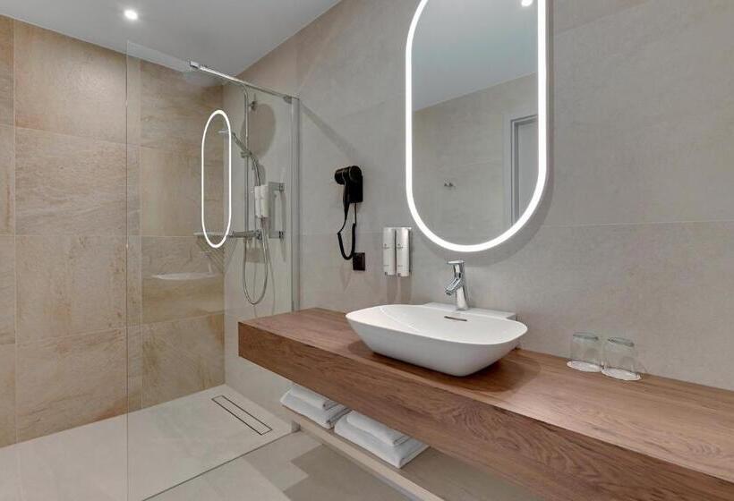 جناح, Grano Hotel Solmarina