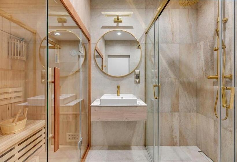 إستوديو قياسى, Grano Hotel Solmarina