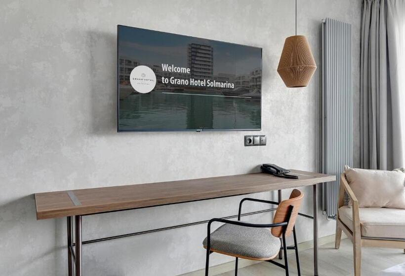 غرفة عائلية, Grano Hotel Solmarina