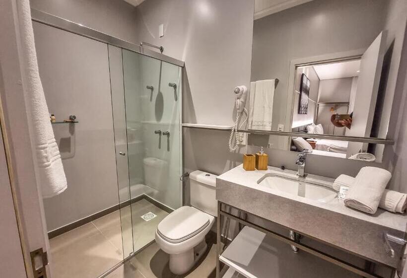 带城市景观的套间, Mosteiro Hotel De Charme Próximo Ao Vale Dos Vinhedos