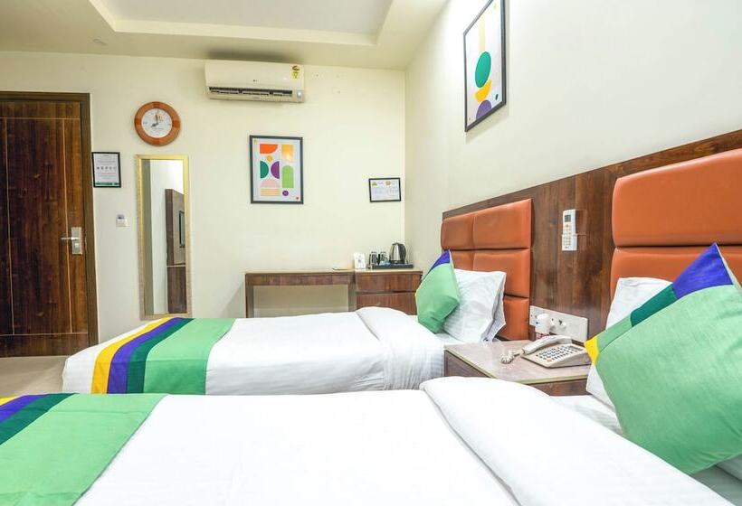 חדר סטנדרט, Treebo Sunny Feast