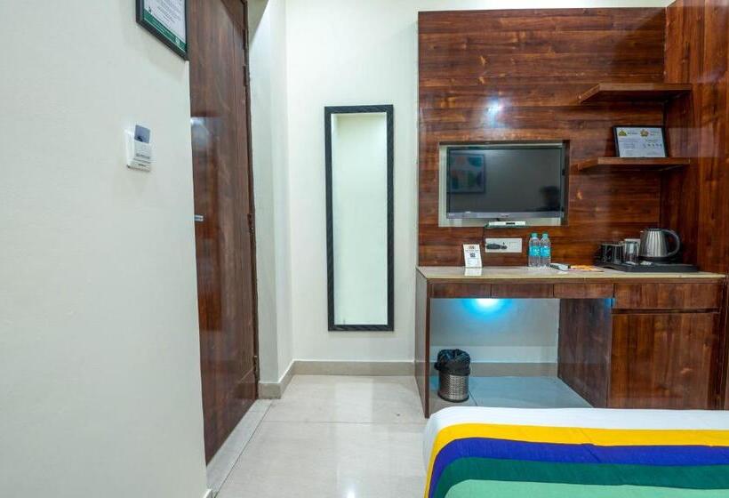 חדר סטנדרט, Treebo Sunny Feast