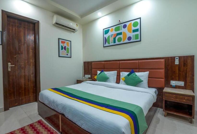 חדר סטנדרט, Treebo Sunny Feast