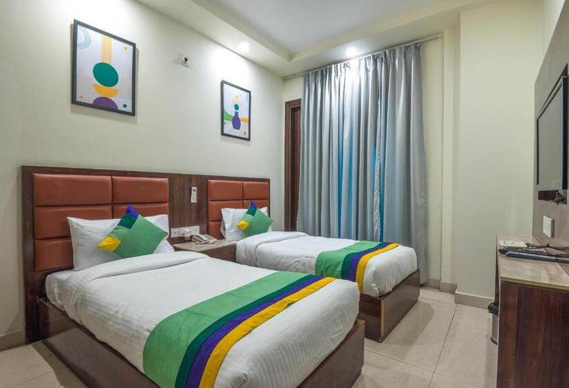 חדר דלוקס, Treebo Sunny Feast