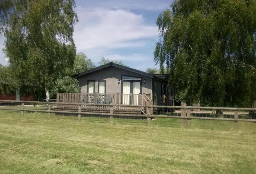 スタンダードルーム, Puddledock   Luxury Lodge   Romney Marsh, Kent