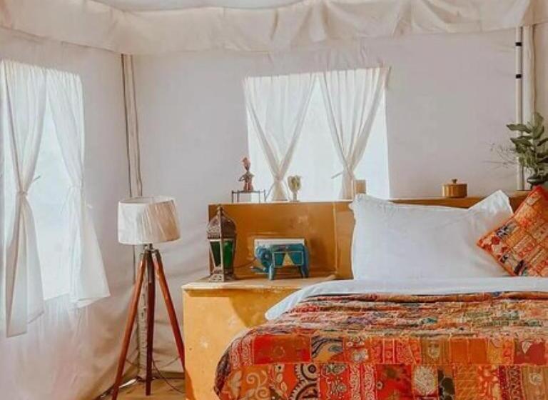 اتاق استاندارد با تخت بزرگ, Desert Dream Royal Camps & Pool