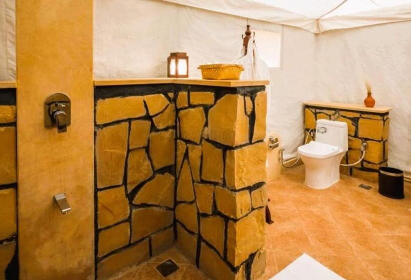 اتاق استاندارد با تخت بزرگ, Desert Dream Royal Camps & Pool