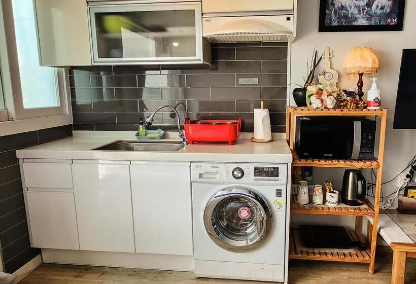 オーシャンビュースタンダードルーム, Sometimes Jeju