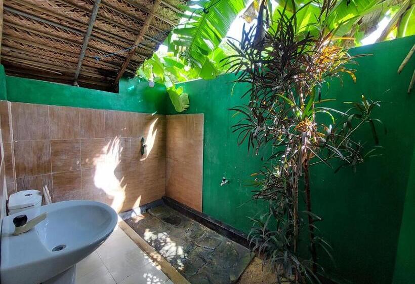 이코노미 룸, Inn On The Bay