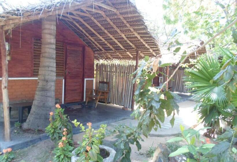 이코노미 룸, Inn On The Bay