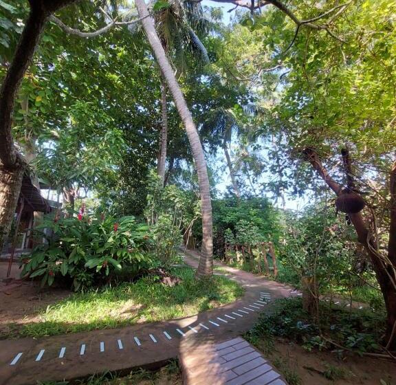 스탠다드 트리플 룸 가든 전망, Inn On The Bay