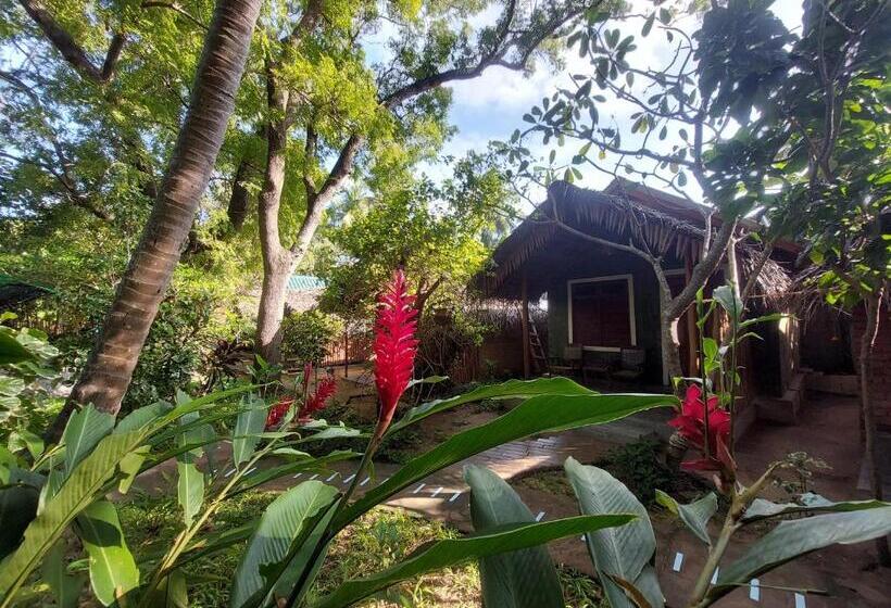 스탠다드 트리플 룸 가든 전망, Inn On The Bay