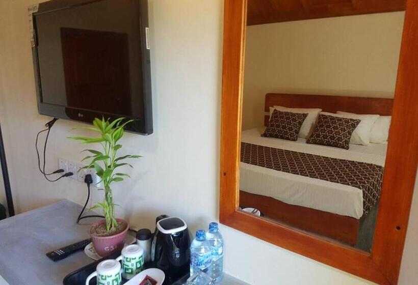 스탠다드 룸 킹사이즈 침대, Inn On The Bay