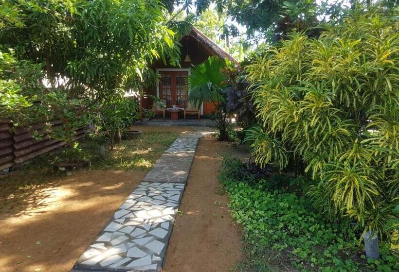 스탠다드 룸 킹사이즈 침대, Inn On The Bay