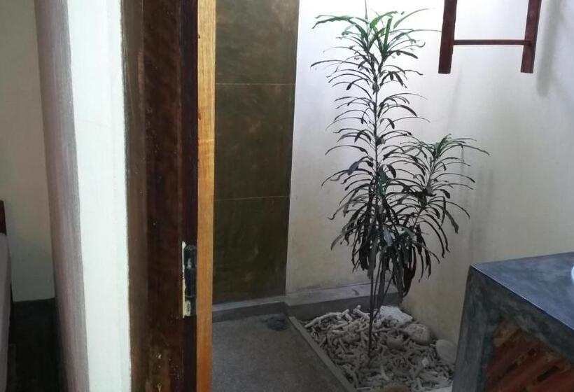 스탠다드 트리플 룸 가든 전망, Inn On The Bay