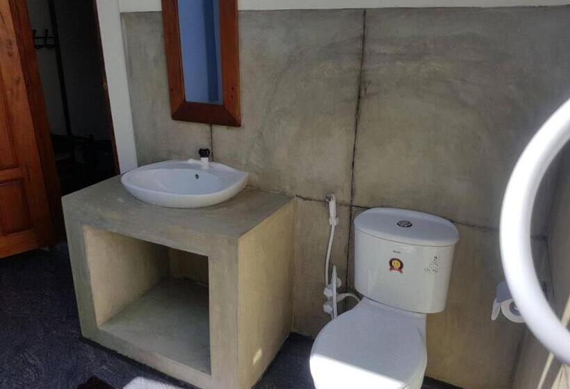 스탠다드 룸 킹사이즈 침대, Inn On The Bay