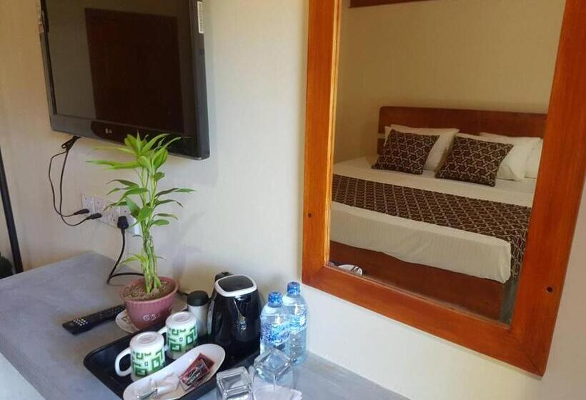 스탠다드 룸 킹사이즈 침대, Inn On The Bay