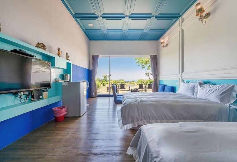 اتاق استاندارد چهارنفره با بالکن, Happiness Ocean View B&b