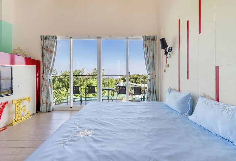 اتاق استاندارد چهار تخته با چشم‌انداز دریا, Happiness Ocean View B&b