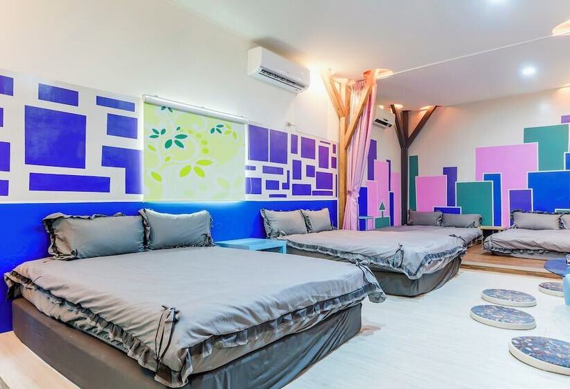 اتاق خانوادگی, Happiness Ocean View B&b