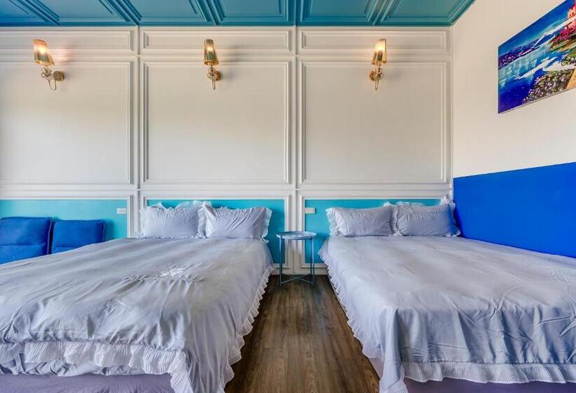 اتاق استاندارد چهارنفره با بالکن, Happiness Ocean View B&b