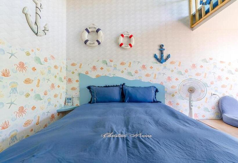 اتاق استاندارد سه تخته با بالکن, Happiness Ocean View B&b