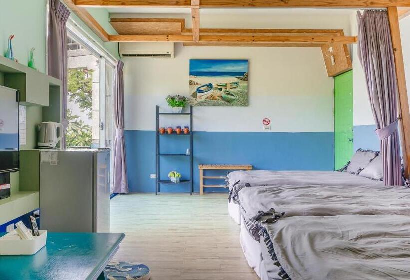 اتاق خانوادگی با چشم‌انداز دریا, Happiness Ocean View B&b