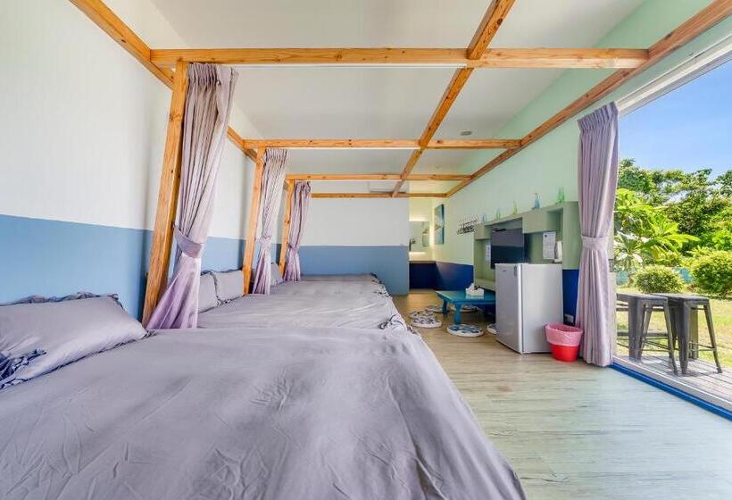 اتاق خانوادگی با چشم‌انداز دریا, Happiness Ocean View B&b