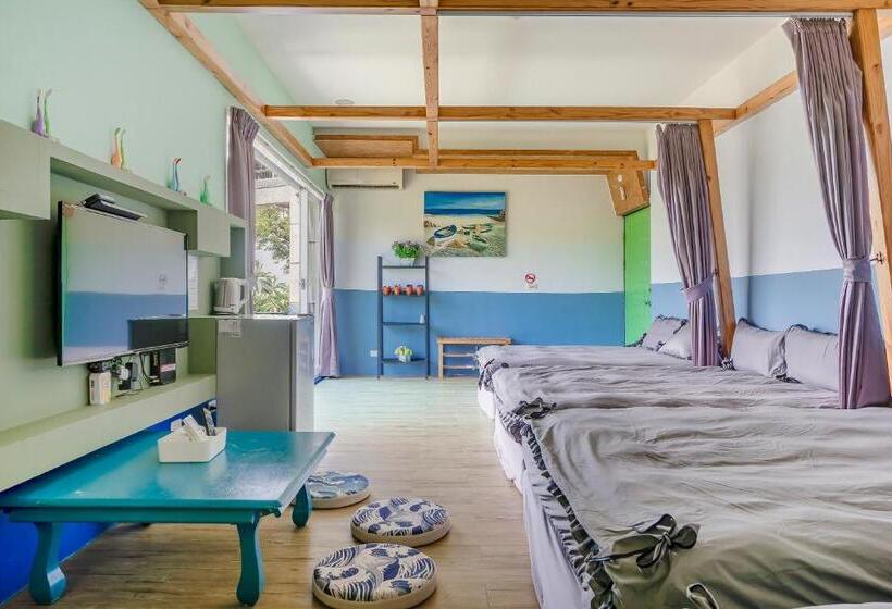 اتاق خانوادگی با چشم‌انداز دریا, Happiness Ocean View B&b