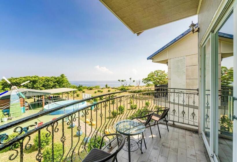 اتاق استاندارد چهار تخته با چشم‌انداز دریا, Happiness Ocean View B&b