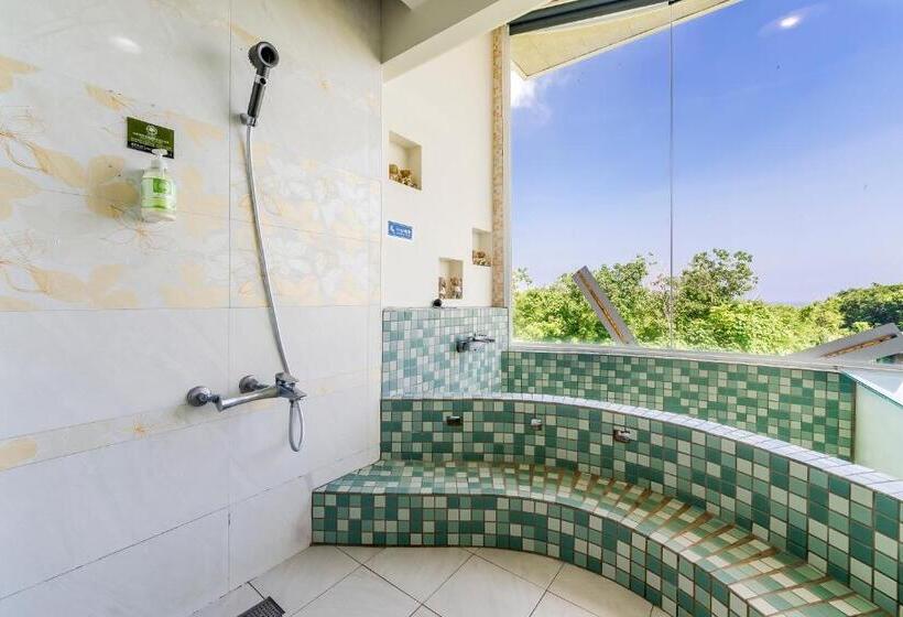 اتاق استاندارد چهار تخته با چشم‌انداز دریا, Happiness Ocean View B&b