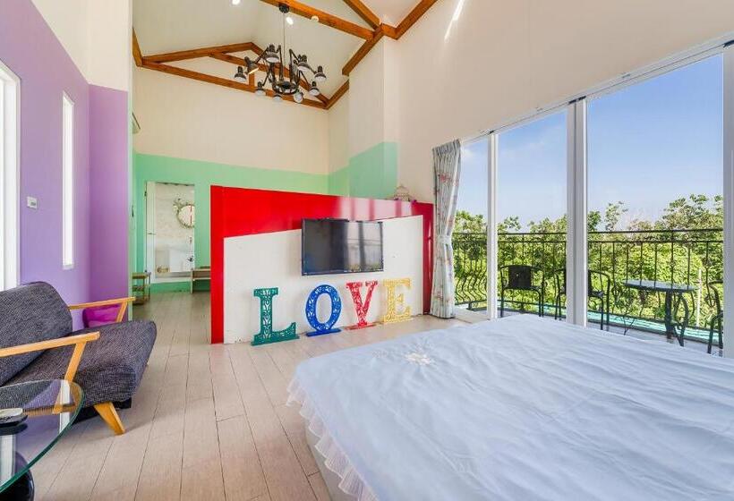 اتاق استاندارد چهار تخته با چشم‌انداز دریا, Happiness Ocean View B&b