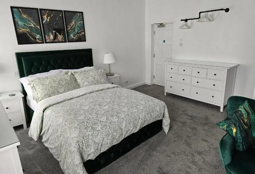 اتاق لوکس با تخت بزرگ, Rooms At The Boot And Shoe