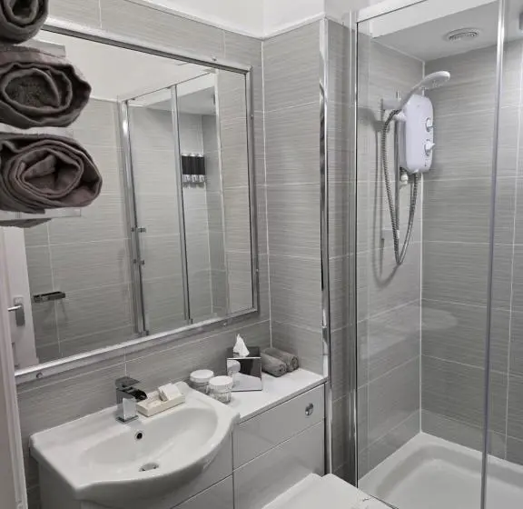 اتاق لوکس با تخت بزرگ, Rooms At The Boot And Shoe