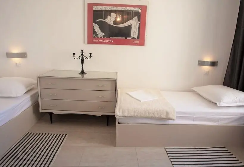 海の見えるスタンダードスタジオ, Apartments And Rooms Hope
