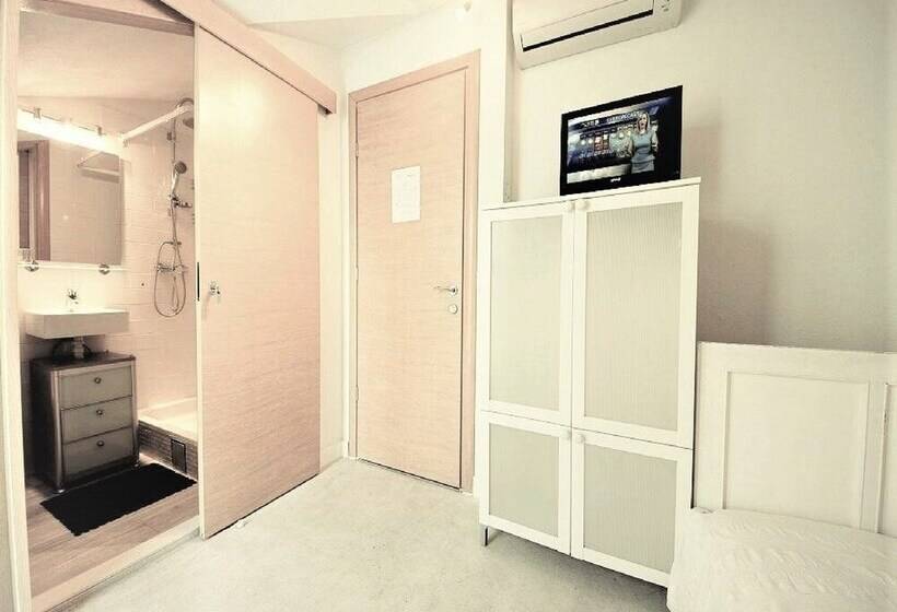 带露台的单人间, Apartments And Rooms Hope