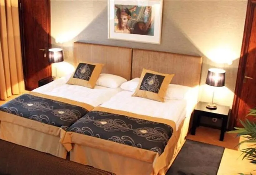 スーペリアールーム, Art Hotel Honkahovi