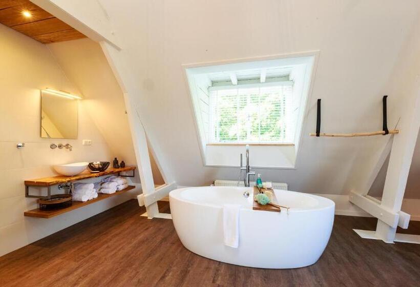 סוויטה, B&b Landgoed De Grote Beek