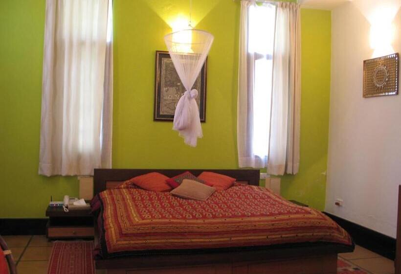 스탠다드 룸 킹사이즈 침대, B Nineteen