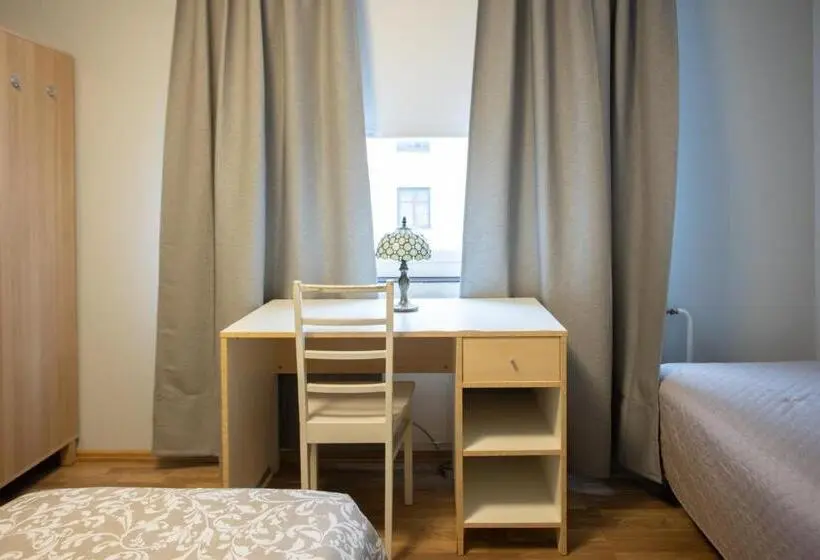 Standard Kolmen Hengen Huone Jaettu kylpyhuone, Bed&breakfast Tuure